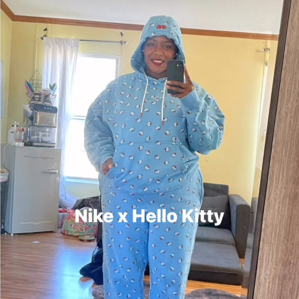 Nike Hello Kitty Unisex Blue Cotton Fleece Sweatpants Large